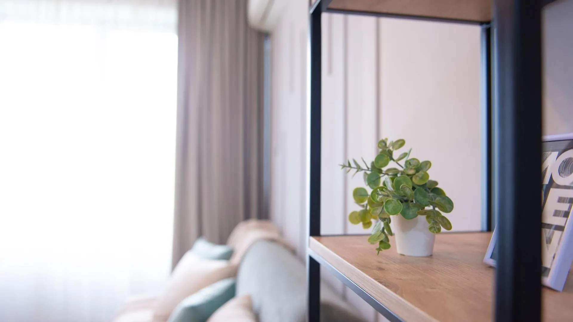 Gg Home - New, Cozy 1-Bedroom Apartment In Saburtalo Tbilisi