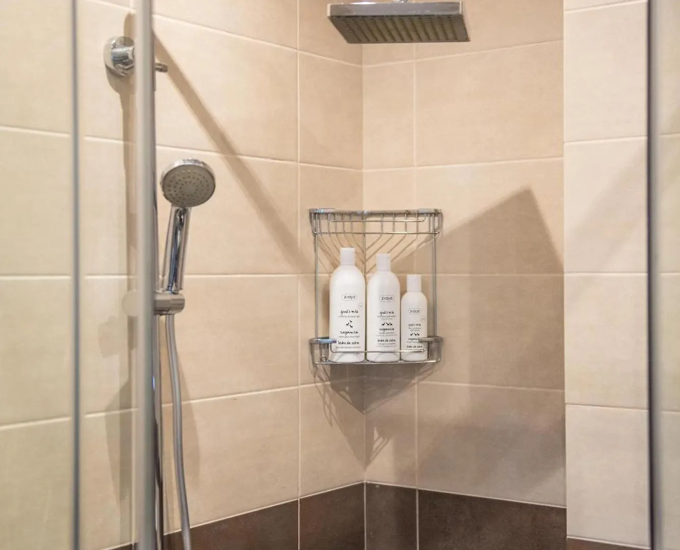 Gg Home - New, Cozy 1-Bedroom Apartment In Saburtalo Tbilisi Georgien